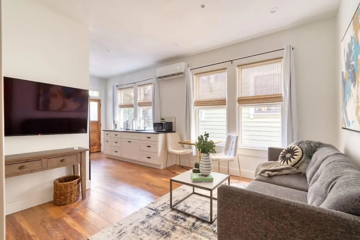Stay Portland - The Etourdissante Suite - Forest Park & Local Eats 0*,