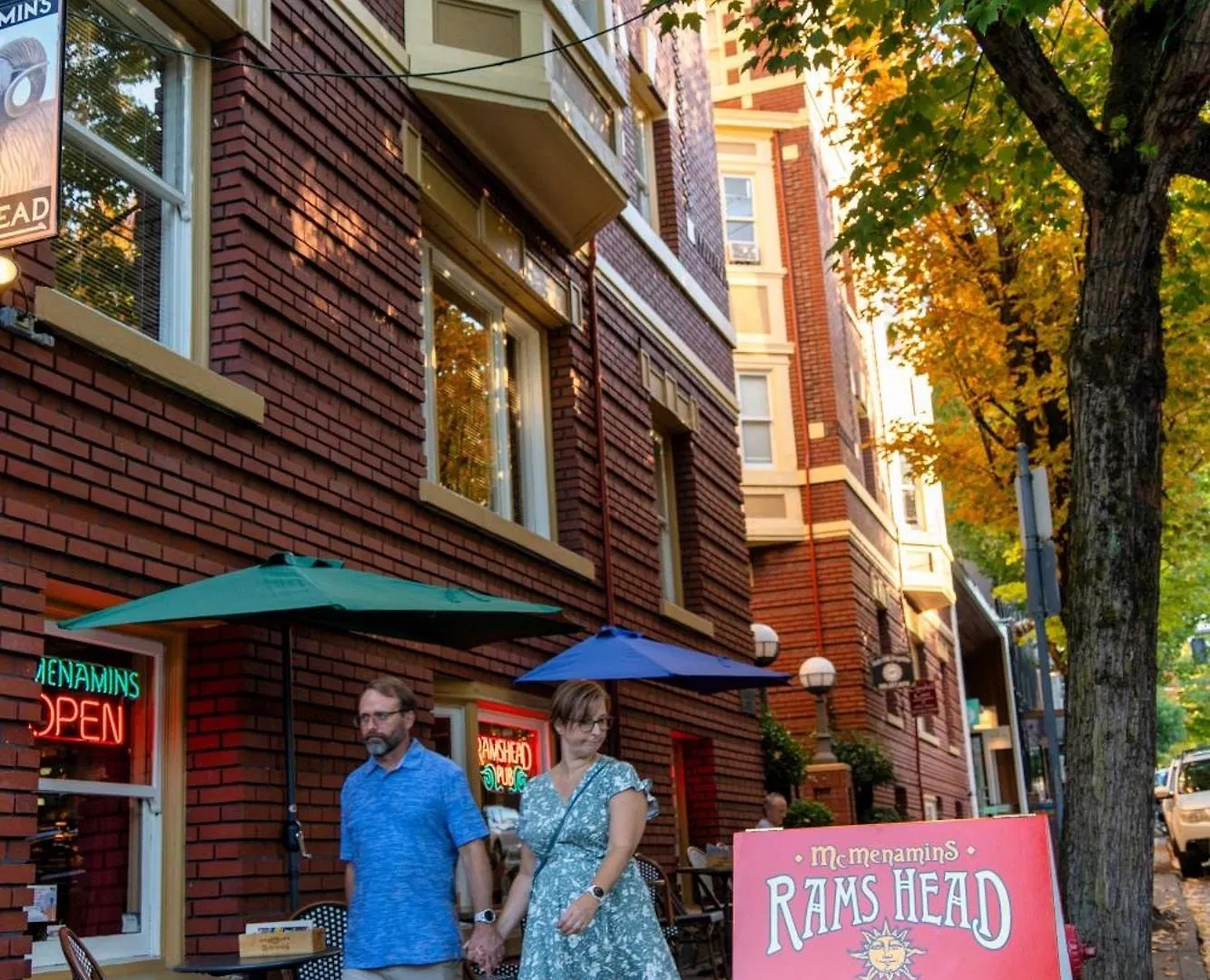 Stay Portland - The Etourdissante Suite - Forest Park & Local Eats Lejlighed